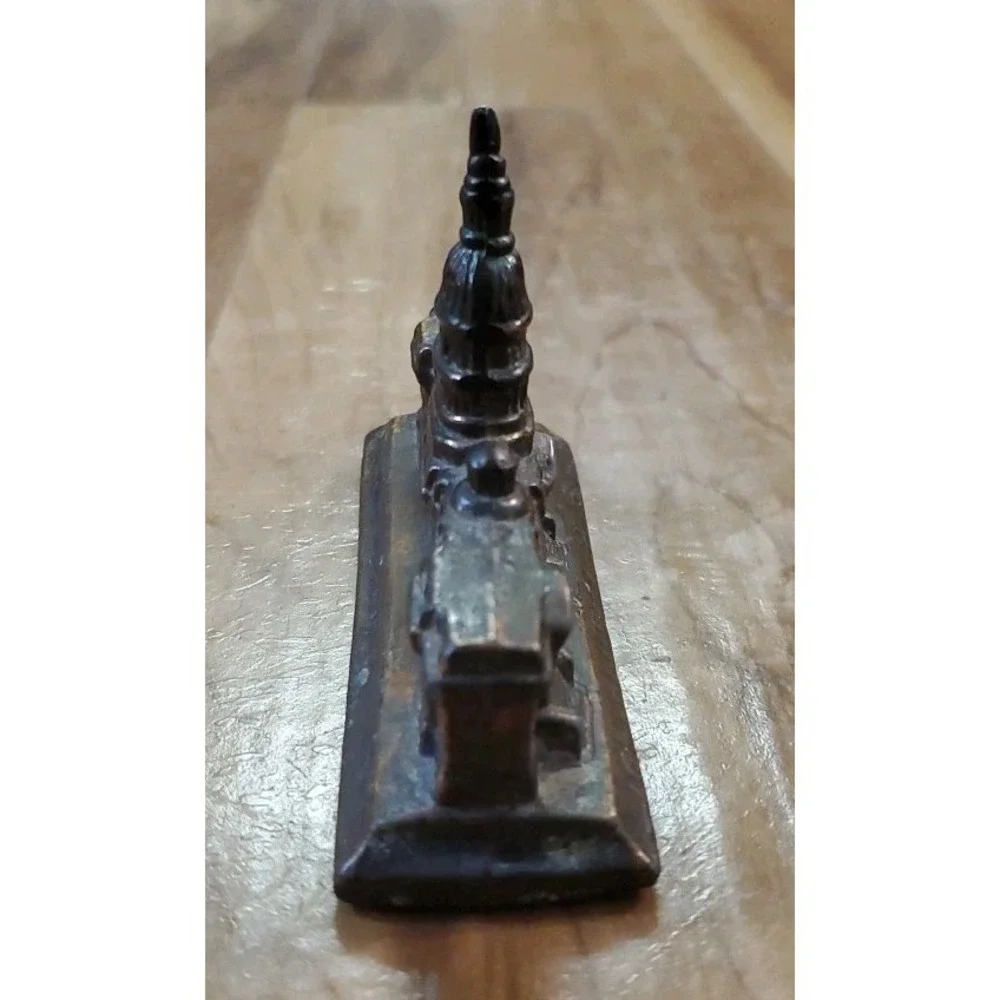 Vintage Bronze Paperweight The Capitol Building Washington DC Souvenir Trinket‎